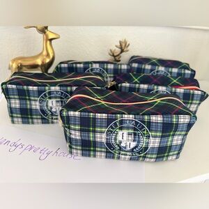 Lots of 5 estee Lauder cosmetic bags